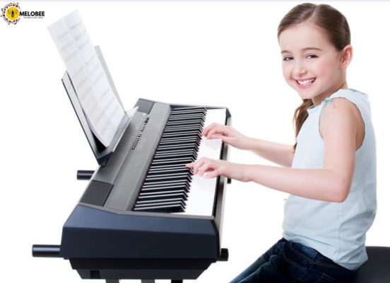 học đàn Organ cho bé