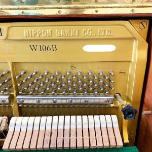 PIANO YAMAHA W106 - 5